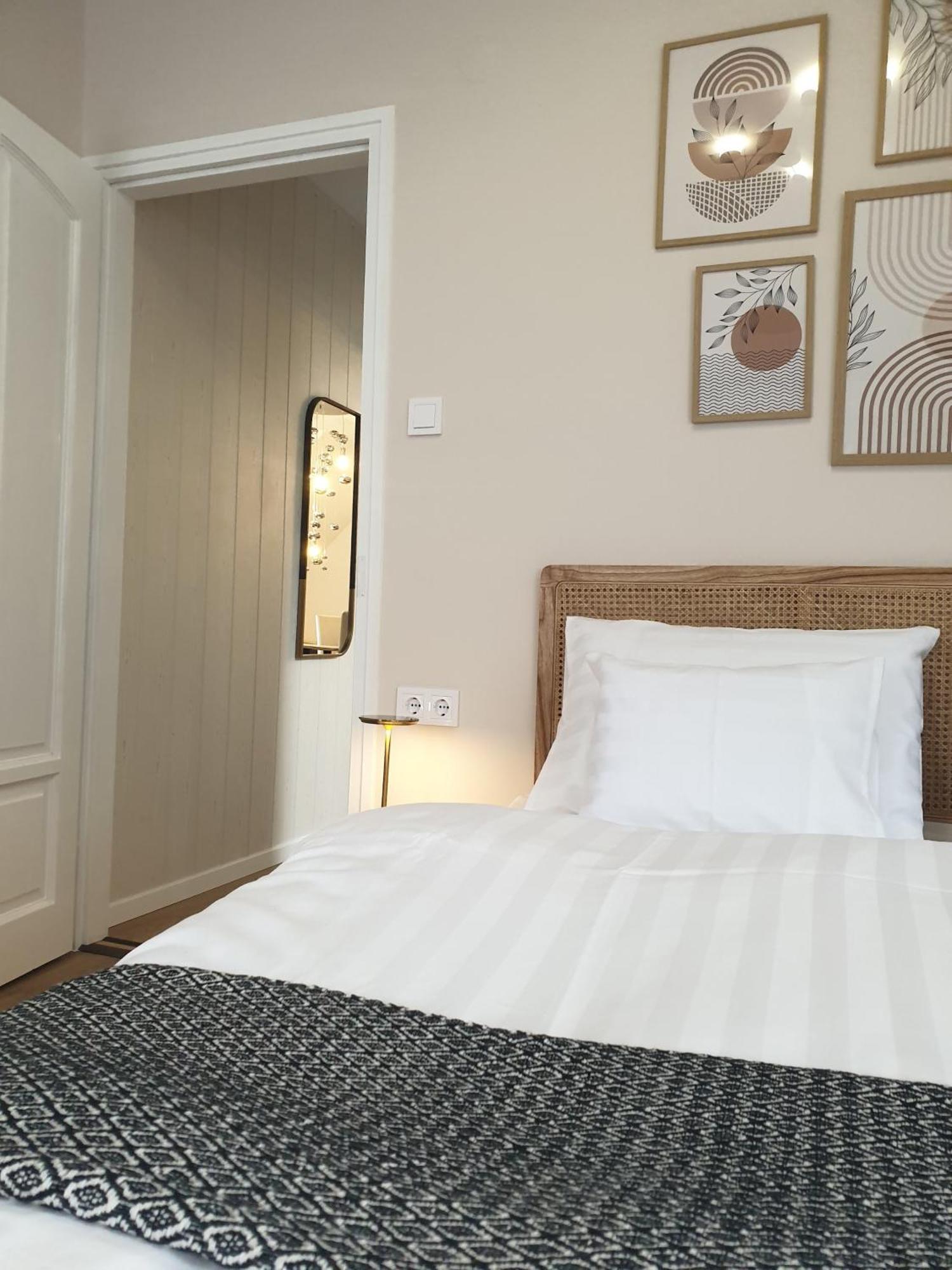 The Secret Garden - Keszthely Bed & Breakfast Ngoại thất bức ảnh
