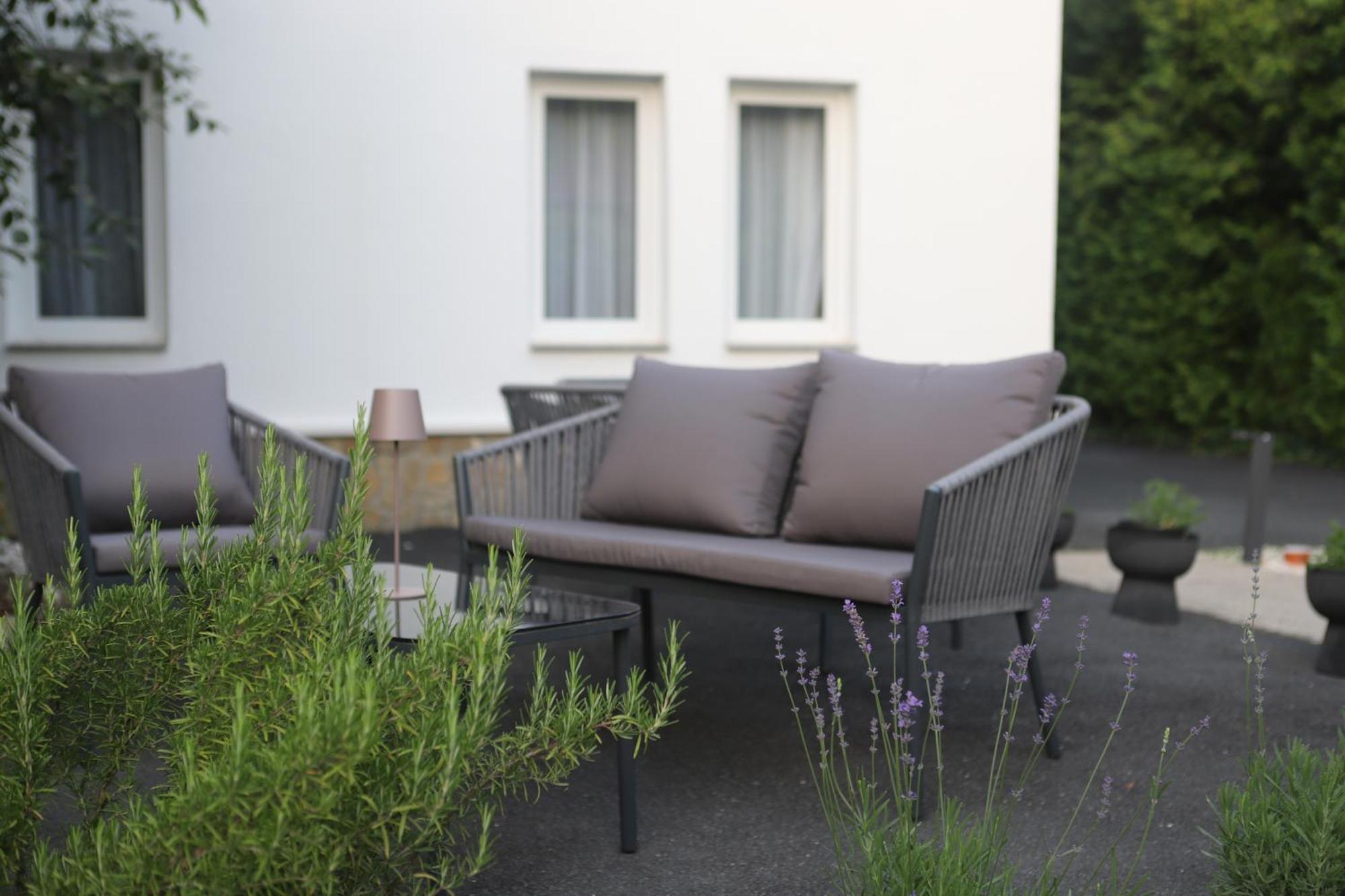 The Secret Garden - Keszthely Bed & Breakfast Ngoại thất bức ảnh